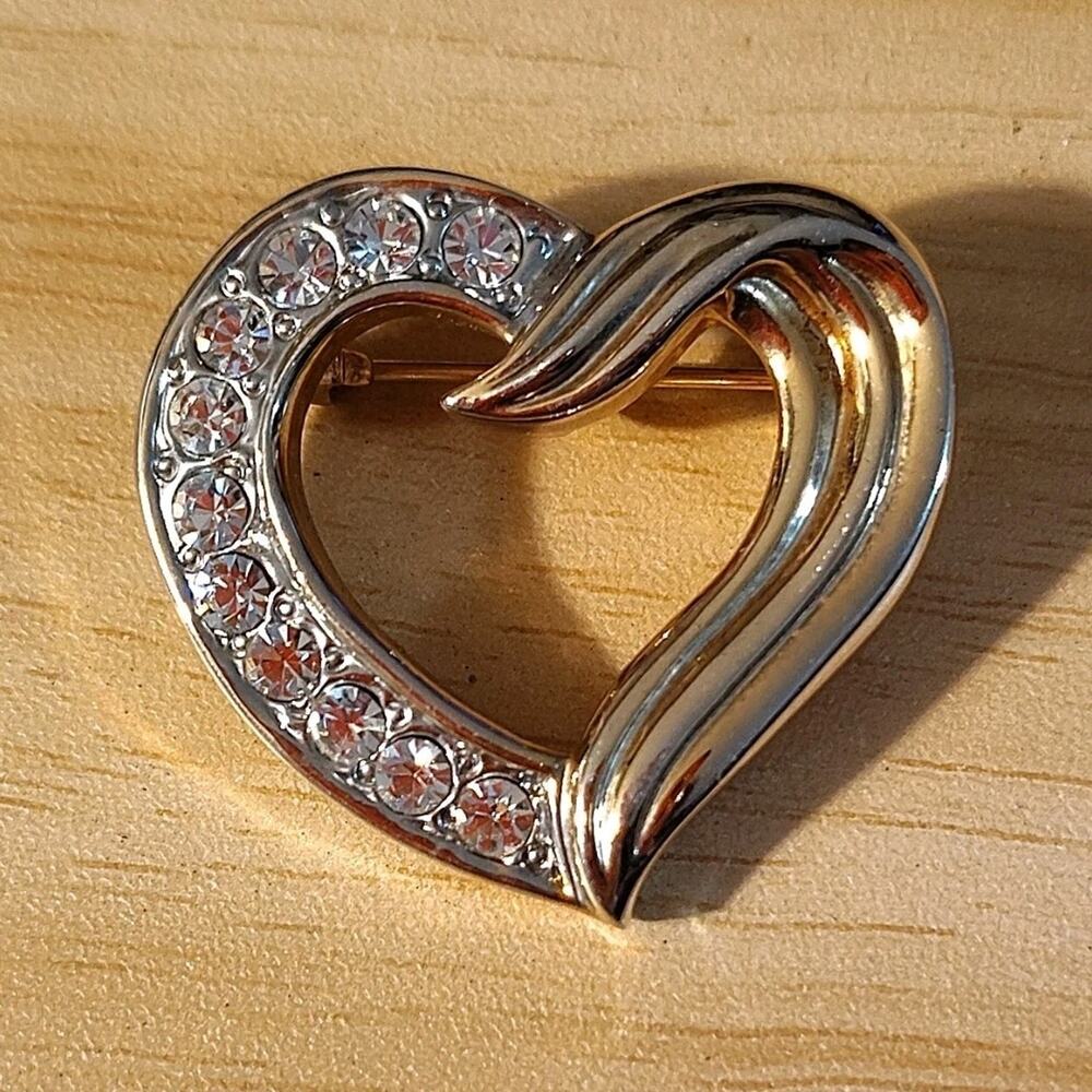 Heart Brooch Gold Tone Clear Rhinestone Crystal Pin Love Theme